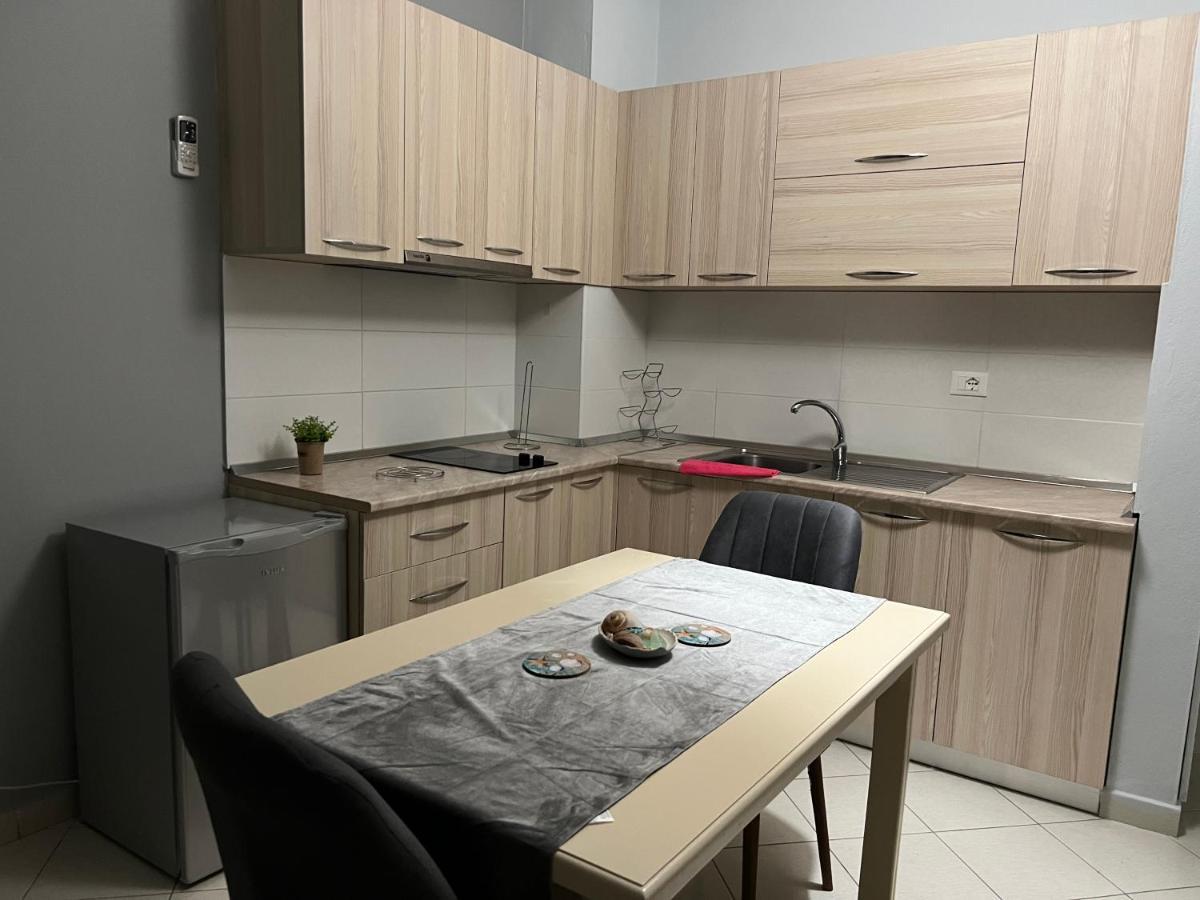 Emi Sol Apartment Wlora Zewnętrze zdjęcie